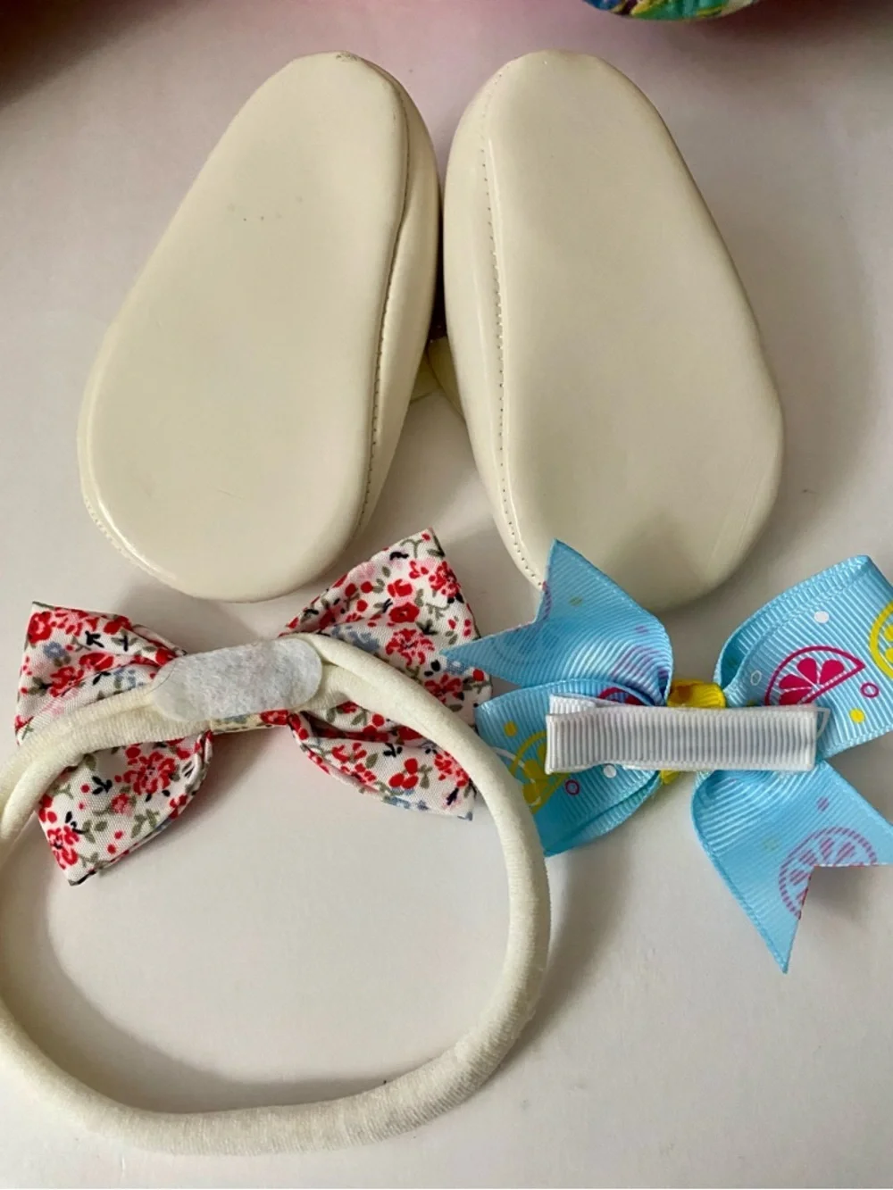 Hand Crafted Cream Bow Kids Dress Shoes with Silver Trim